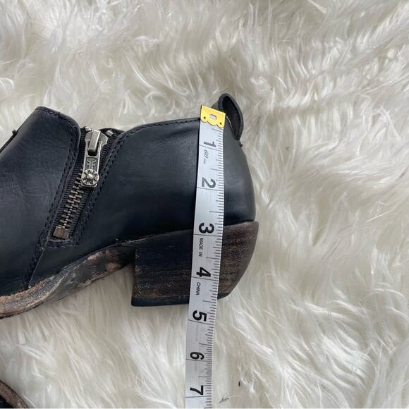 Frye | Womens Sacha Moto Shootie Short Ankle Booties Boot Black Leather Snip Toe - Picture 11 of 11